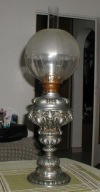 niemiecka lampa naftowa z XIX w. - klosz kula