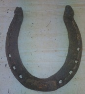 Podkowa końska huculska kuta przez kowa z Bieszczad na szczęście rarytas 10