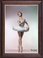 Obraz Nina Novak portret w drewnianej ramie ze szkłem