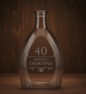 Ozdobna Butelka Karafka z Drewnianym Korkiem TWÓJ GRAWER –Wyjątkowy Prezent