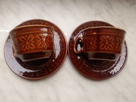 PORCELIT PRUSZKOW - DWIE FILIZANKI ZE SPODKAMI - KOKARDA - PIEKNE