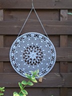 Zawieszka okienna na szydełku 30 cm