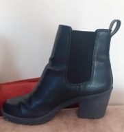 H&M_BOTKI DAMSKIE NA SŁUPKU CZARNE_39