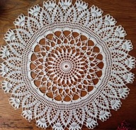 Serwetka szydełkowa ok 62 cm biała