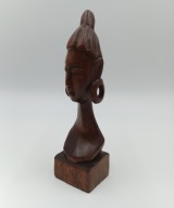 Tajlandia - piękna kobieta z Tajlandii - rzeźba mahoniu - ręczna praca 20cm