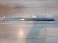 Listwa chrom tylnych drzwi L Volkswagen Passat B 8