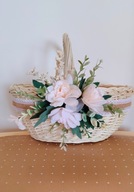 Koszyk wielkanocny z polskiej wybielanej wikliny- zdobiony kwiatami