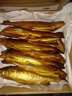 Pstrąg wędzony na gorąco wędzony naturalnie drzewe