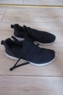 TRAMPKI LEKKIE ROZM 37