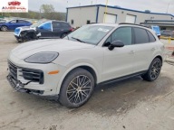 Porsche Cayenne 2024 3.0l 3.0 Benzyna 348KM