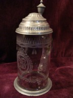 Kufel szklany z pokrywą - ( ca 0,5L) ca. 1700r