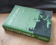Paktofonika przewodnik krytyki politycznej Maciej Pisuk