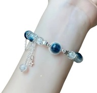 Bransoletka z koralikami i zawieszką w niebieskich barwach