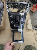 PANEL ŚRODKOWY GŁÓWNY VOLVO V40 II R-DESIGN