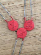 2x Kondensator ferroelektryczny 4,7 nF, czerwony