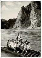 PIENINY DUNAJEC SPŁYW DUNAJCEM TRATWA GÓRAL TURYŚCI LATA 60-TE