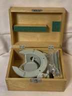 Stolik do mikroskopu mikroskopowy PZO MST 131