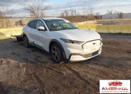 Ford Mustang Mach-E 2022r., Select,, od ubezpieczalni Elektryczny 270KM