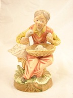 FIGURKA CERAMICZNA NA WSI 15 CM