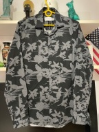 F KOSZULA TOPMEN CZERŃ W POPIELATE KWIATY