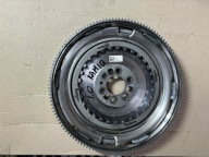 SKODA KAMQ KOŁO DWUMAS SPRZĘGŁO AUTOMAT 1.0 TSI 04C105266H 2023R