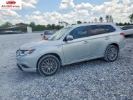 Mitsubishi Outlander Sel 2022 2.4 Hybryda Plug-in 126KM