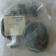 ZESTAW NAPRAWCZY ZACISKÓW PRZÓD HYUNDAI MATRIX 58102-28B00