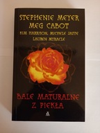 Bale maturalne z piekła rodem Stephanie Meyer