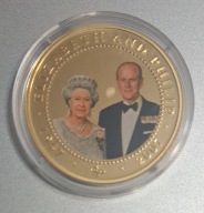 Wyspy Cooka 1 dolar, 2007r. Elżbieta w szarej sukience BCM