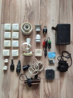 stare urządzenia elektryczne -wtyczki , kontakty i inne z czasów PRL <<<