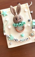 Zestaw-personalizowana zawieszka do Smoczka+ grzechotka na szydełku