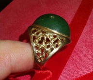 Srebrny sygnet pozłacany nefryt lub jadeit