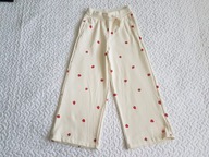 Cool Club spodnie dresowe ecru w truskawki nowe roz 128