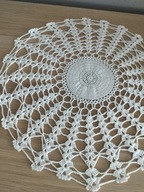 Serwetka serweta obrus szydełkowa misterne jednorazowe rękodzieło śr30