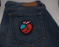 Naszywka Haftowana SERCE Klasyczne – 8 x 7 cm