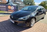 Opel Astra Pelny Vin oraz data pierwszej rejestracji w ogloszeniu. 1.4
