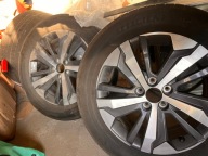 opony z felgami 215/60/17 goodyear