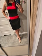 SUKIENKA OŁÓWKOWA CZERWONO CZARNA GEOMETRYCZNY WZÓR S M