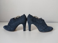 Śliczne markowe obuwie damskie Clarks SoftWear Wide Fit UK 7E EUR 40-41