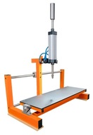 Stół do rozpinania sprężyn zaworowych, rozpinaczka zaworówq