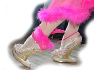 Peniuar z piórami marabuta + stringi