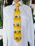 Angelo Litrico C&A elegancki krawat elegancki żółty kwiaty