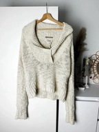 Beżowy sweter Campus L dekolt łódka odkryte ramiona bawełna z wełną boho