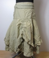 Spódniczka dziewczęca roz. 146-152