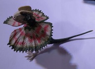 zabawka Dinozaur Dilophosaurus Jurassic Park 1993 ruchome kończyny figurka