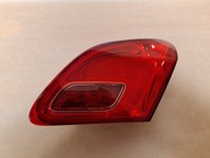 Opel OE 1090098 LAMPA KLAPA TYŁ PRAWA OPEL ASTRA J HB