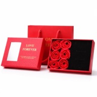 PUDEŁKO NA BIŻUTERIĘ Z RÓŻAMI MYDLANYMI IDEALNY DODATEK DO PREZENTU HIT