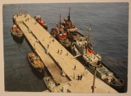 GDYNIA - PORT. Holowniki i pilotówki przy pirsie postojowym, 1975 rok