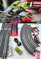 TOR samochodowy wyścigowy STAR WARS Vader i Yoda