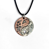 Yin Yang - wisior ze srebra i miedzi. Ręczna robota. Talizman ochronny.